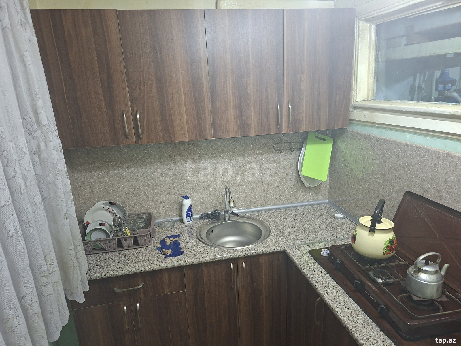 1-otaqlı mənzil kirayə verilir, Gəncə ş., 50 m²