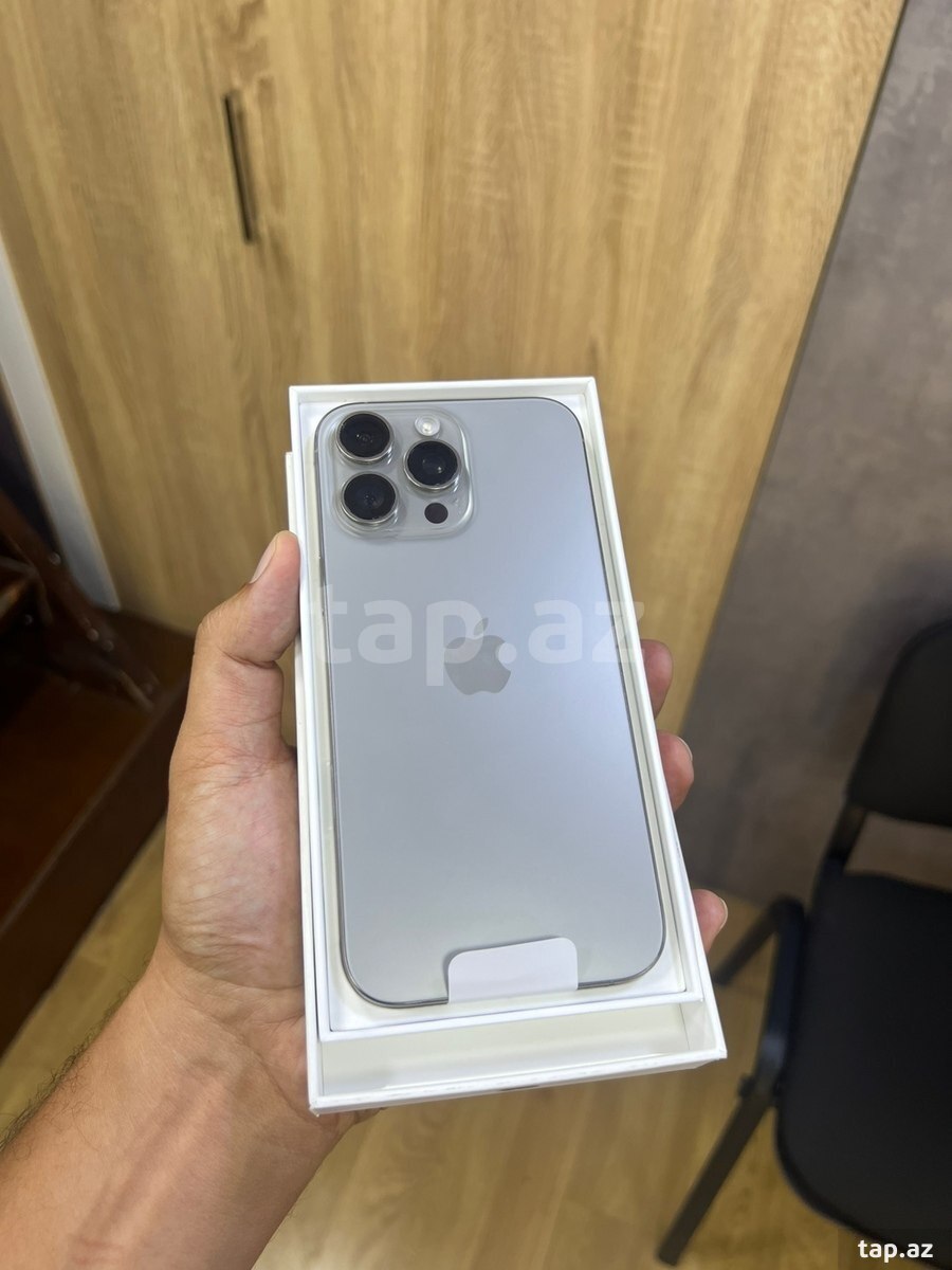 Apple iPhone 16 Pro Max Natural Titanium 256GB/8GB