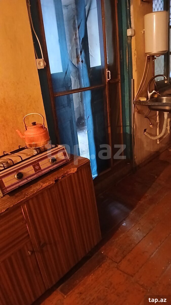 3-otaqlı mənzil kirayə verilir, E. Akademiyası m., 50 m² (9)