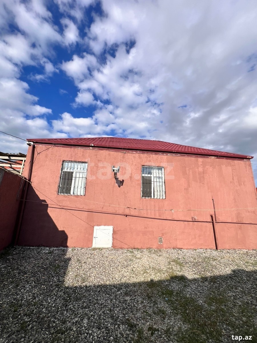 Həyət evi, Pirşağı qəs. (5)