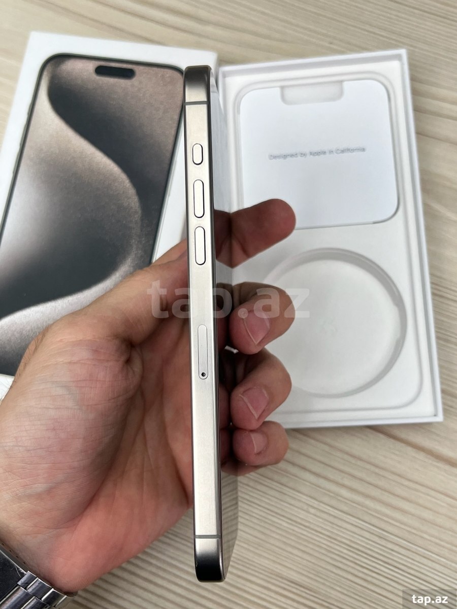 Apple iPhone 15 Pro Max Natural Titanium 256GB/8GB (2)