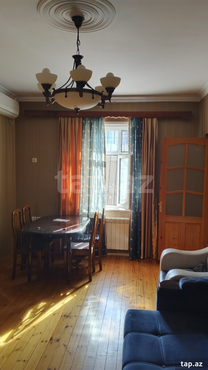 Həyət evi, Biləcəri qəs. (5)