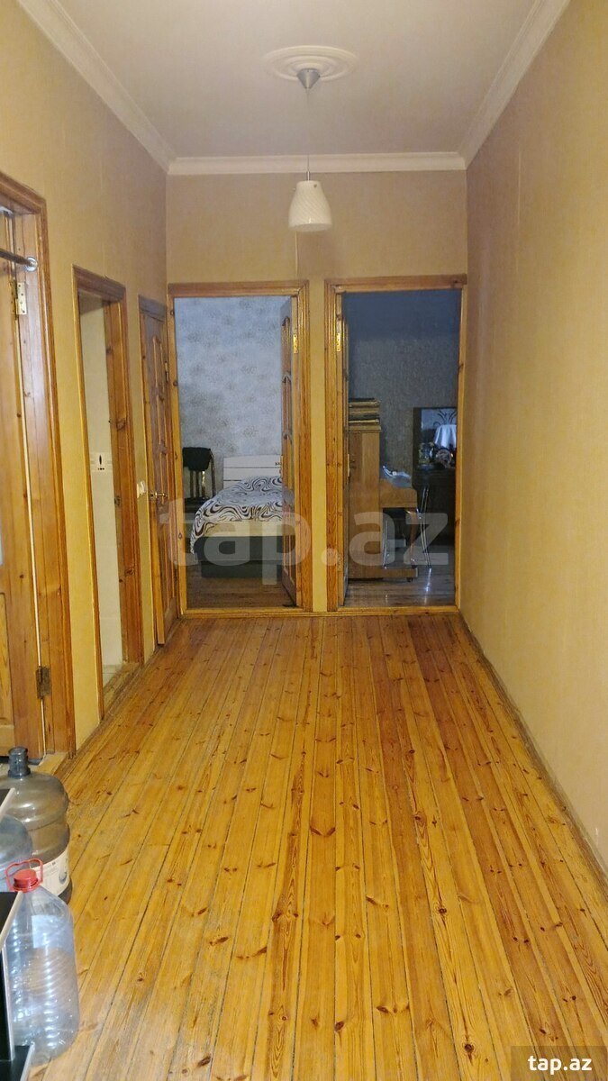 Həyət evi, Biləcəri qəs. (7)
