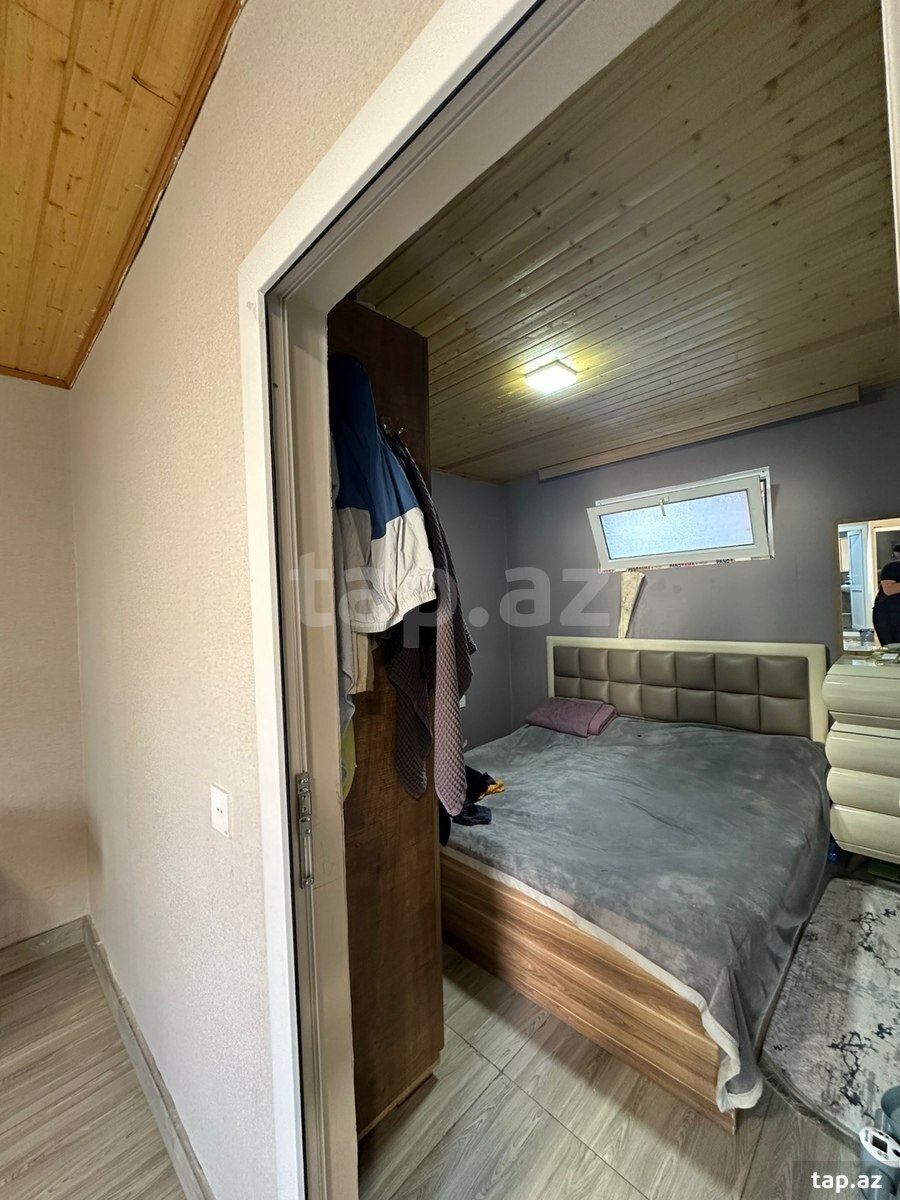 Həyət evi, Novxanı qəs. (5)