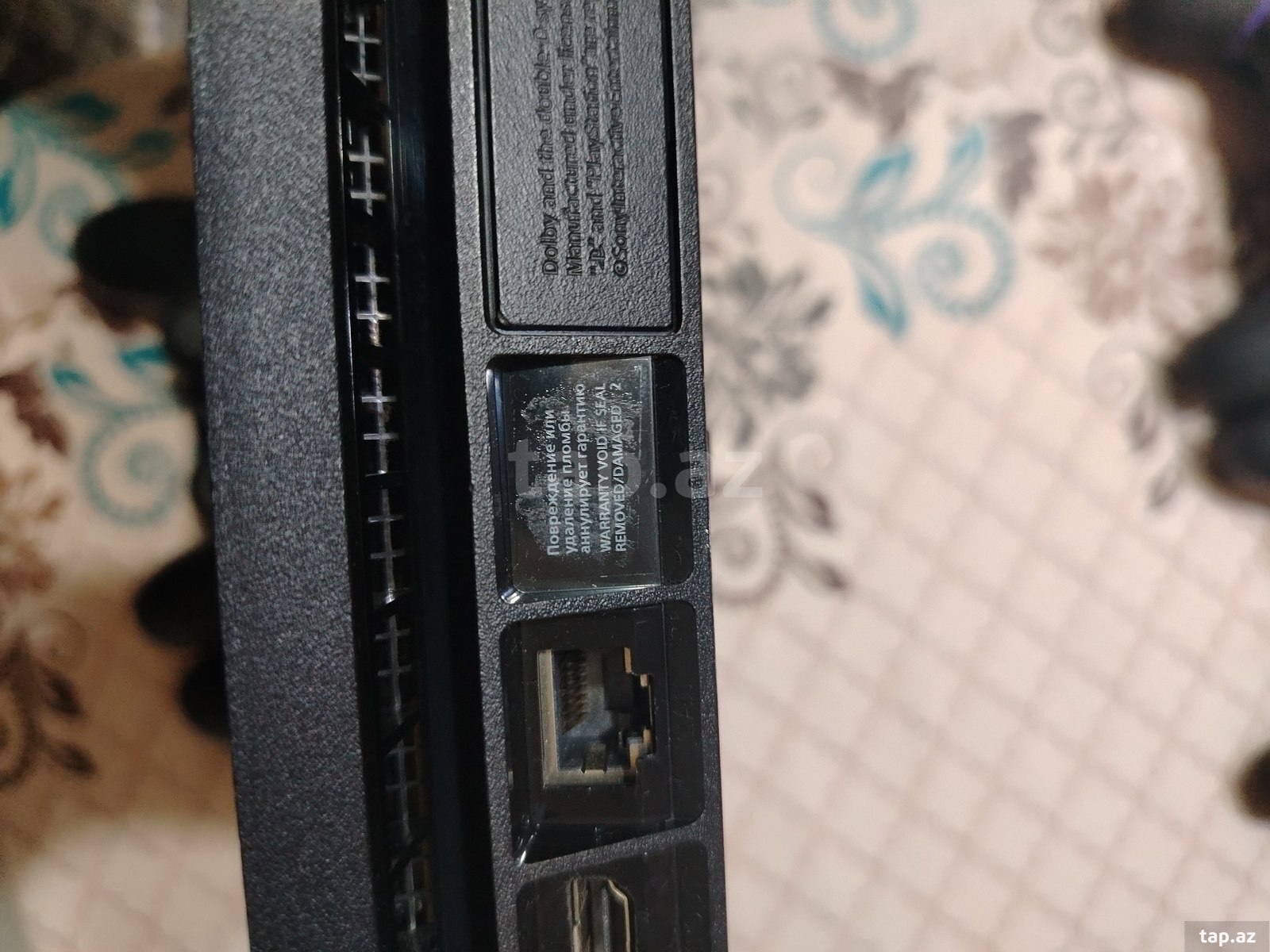 PS4 Slim 1TB (3)