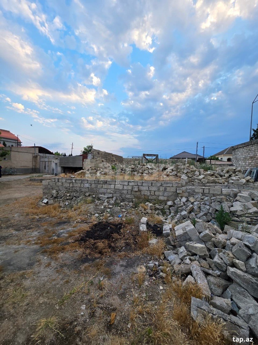 17.5 sot torpaq sahəsi, Şüvəlan qəs.