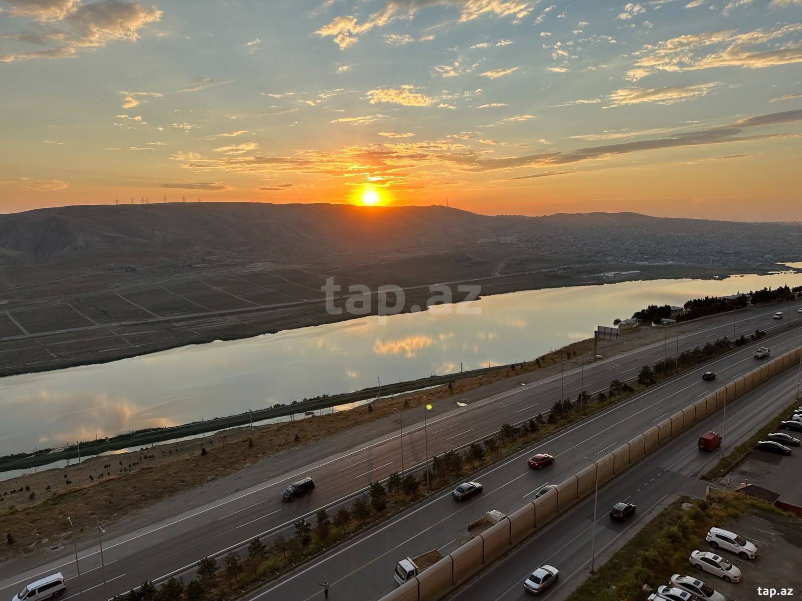 4-otaqlı yeni tikili, İnşaatçılar m., 165 m² (3)