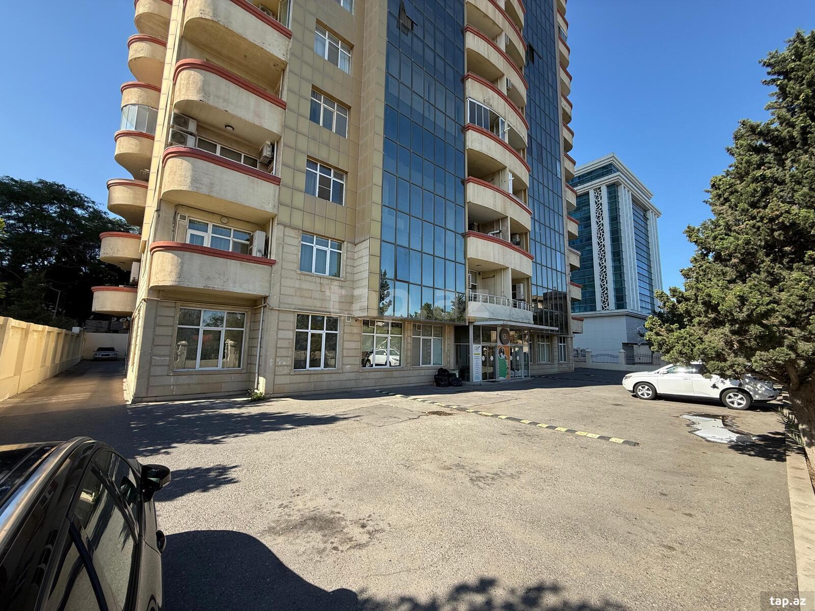 3-otaqlı yeni tikili, Nəsimi r., 200 m²