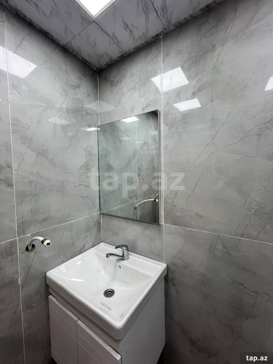 3-otaqlı yeni tikili, Əliağa Vahid küç., 110 m² (20)