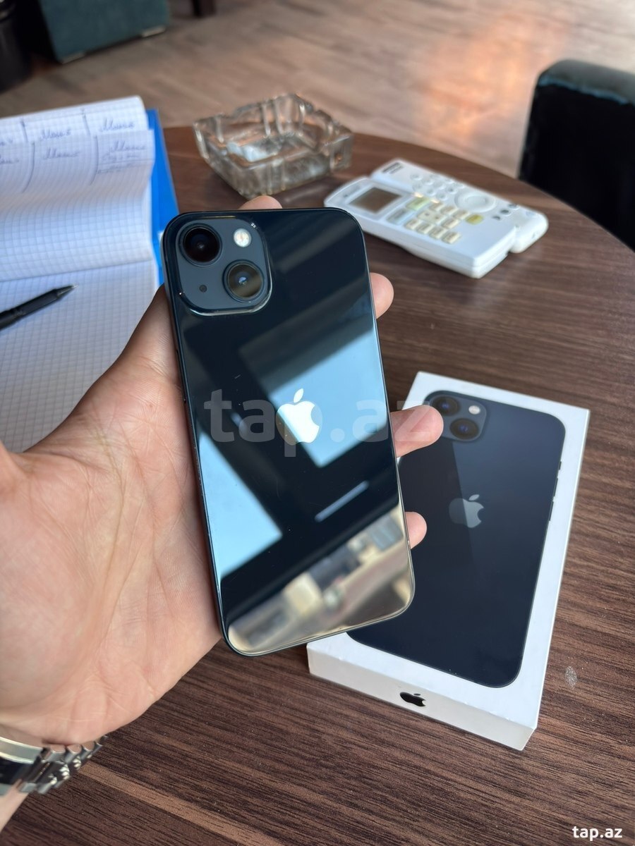 Apple iPhone 13 Midnight 128GB/4GB