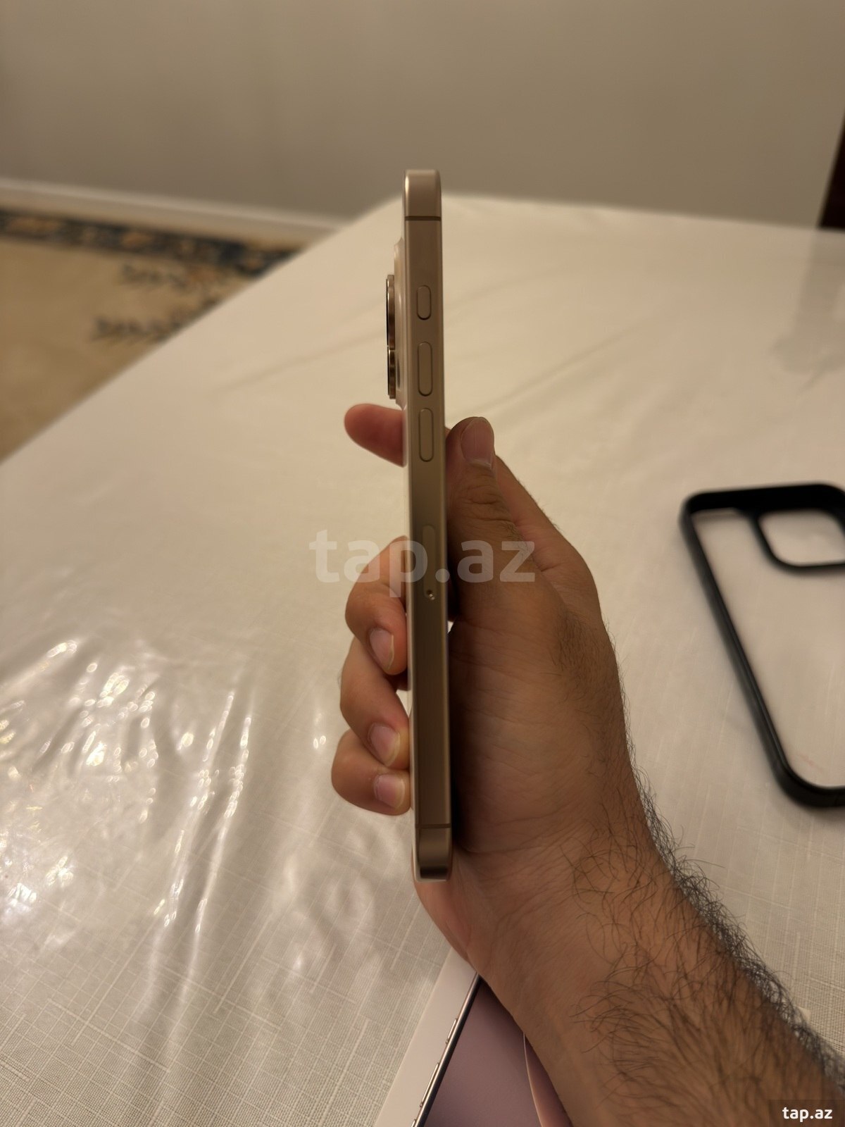 Apple iPhone 16 Pro Max Desert Titanium 256GB/8GB (4)