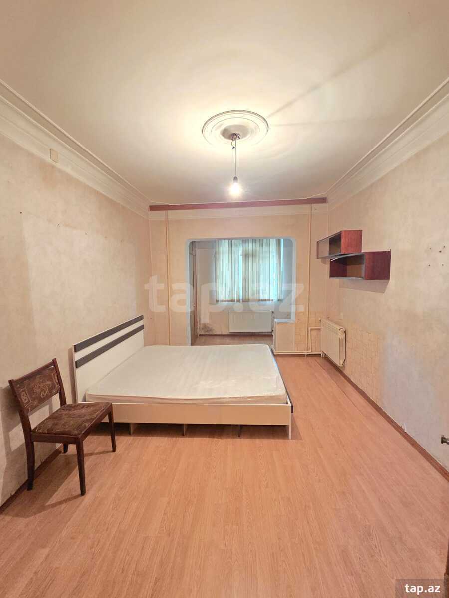 2-otaqlı mənzil kirayə verilir, Azadlıq pr., 70 m²