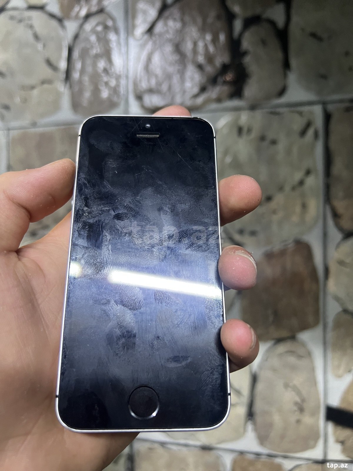 Apple iPhone SE Silver 16GB
