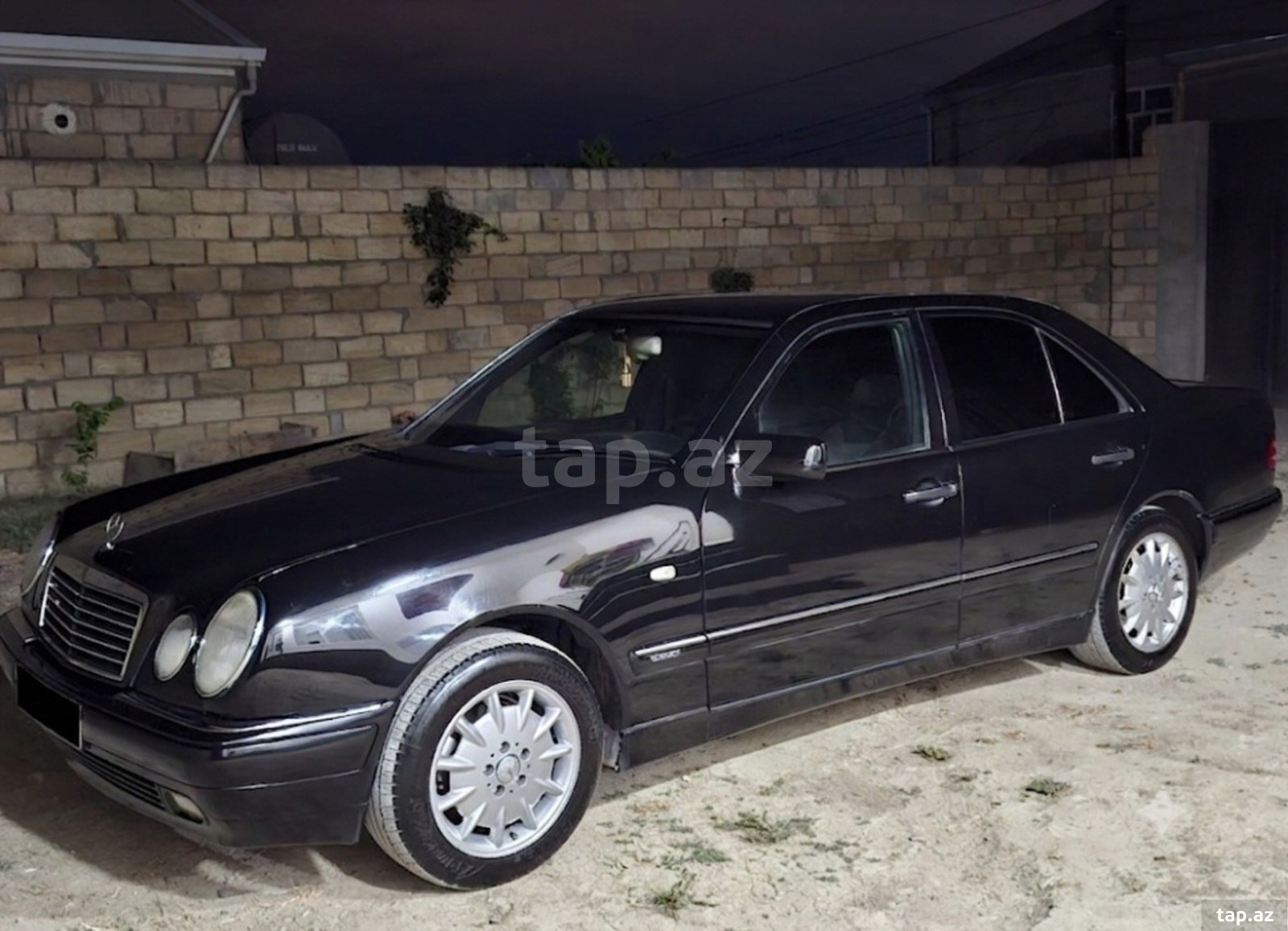 Mercedes E 230, 1996 il (3)