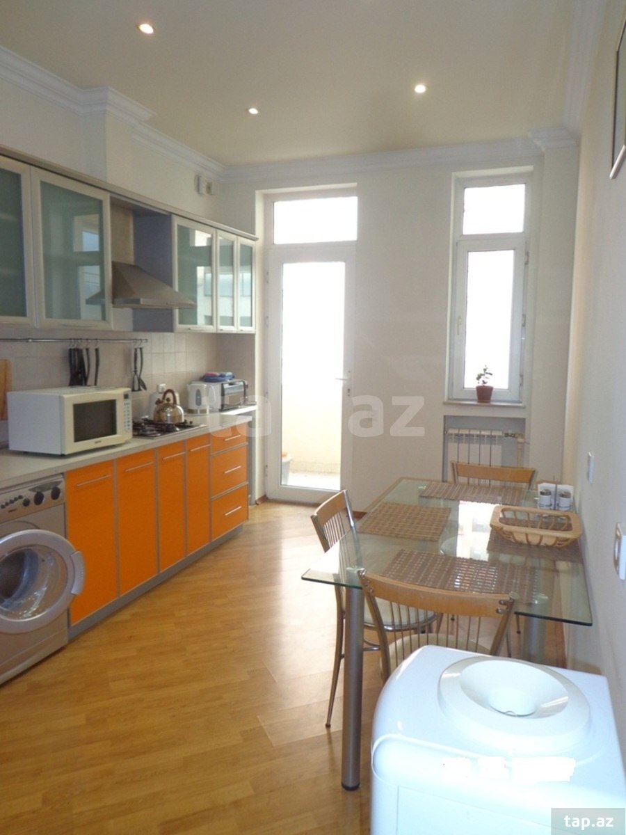 2-otaqlı yeni tikili kirayə verilir, Nizami m., 92 m² (5)