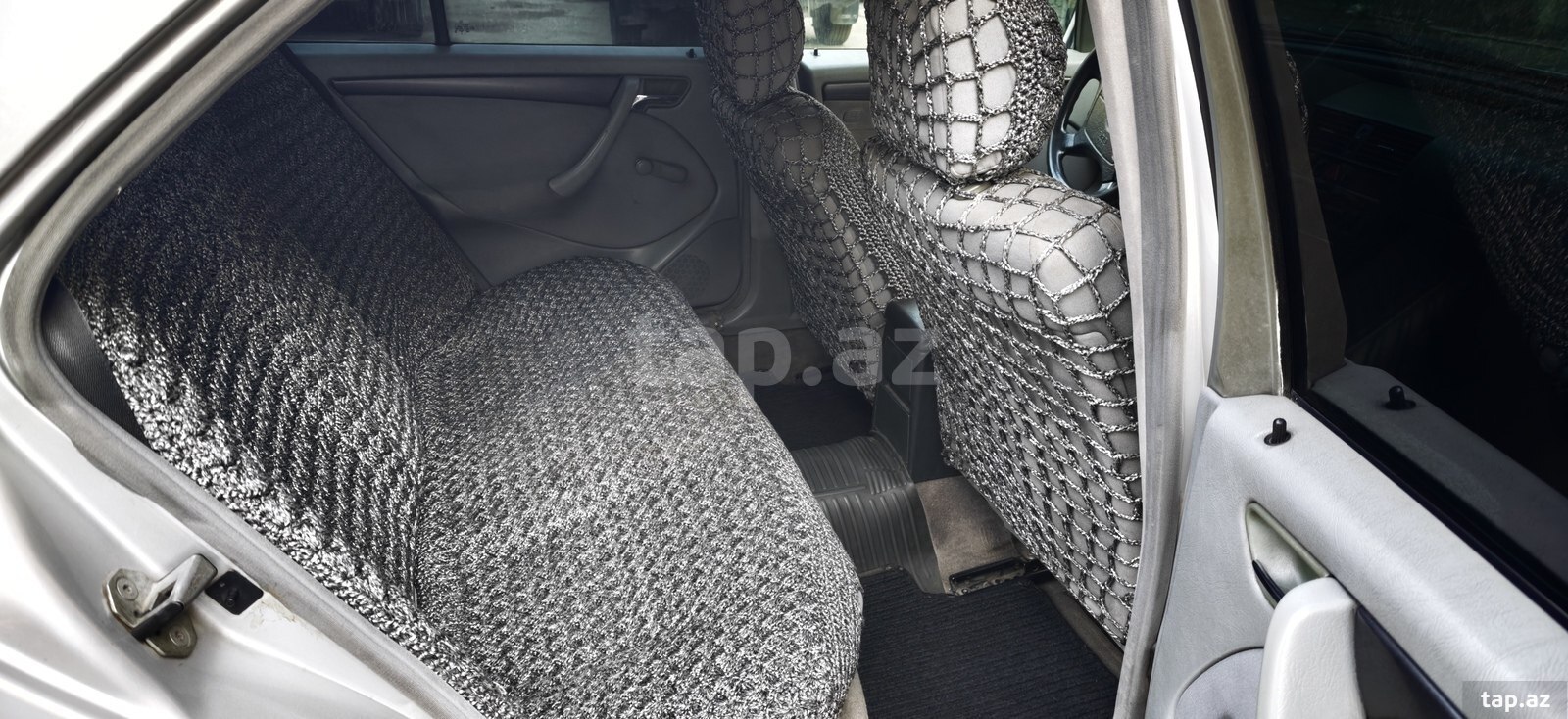 Mercedes 220 CE, 1999 il (10)