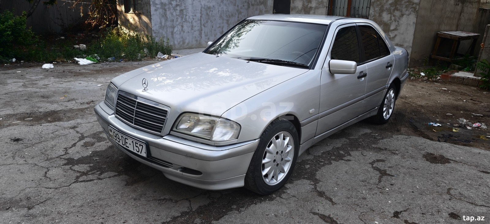 Mercedes 220 CE, 1999 il (2)