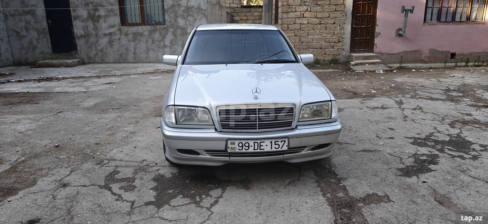 Mercedes 220 CE, 1999 il