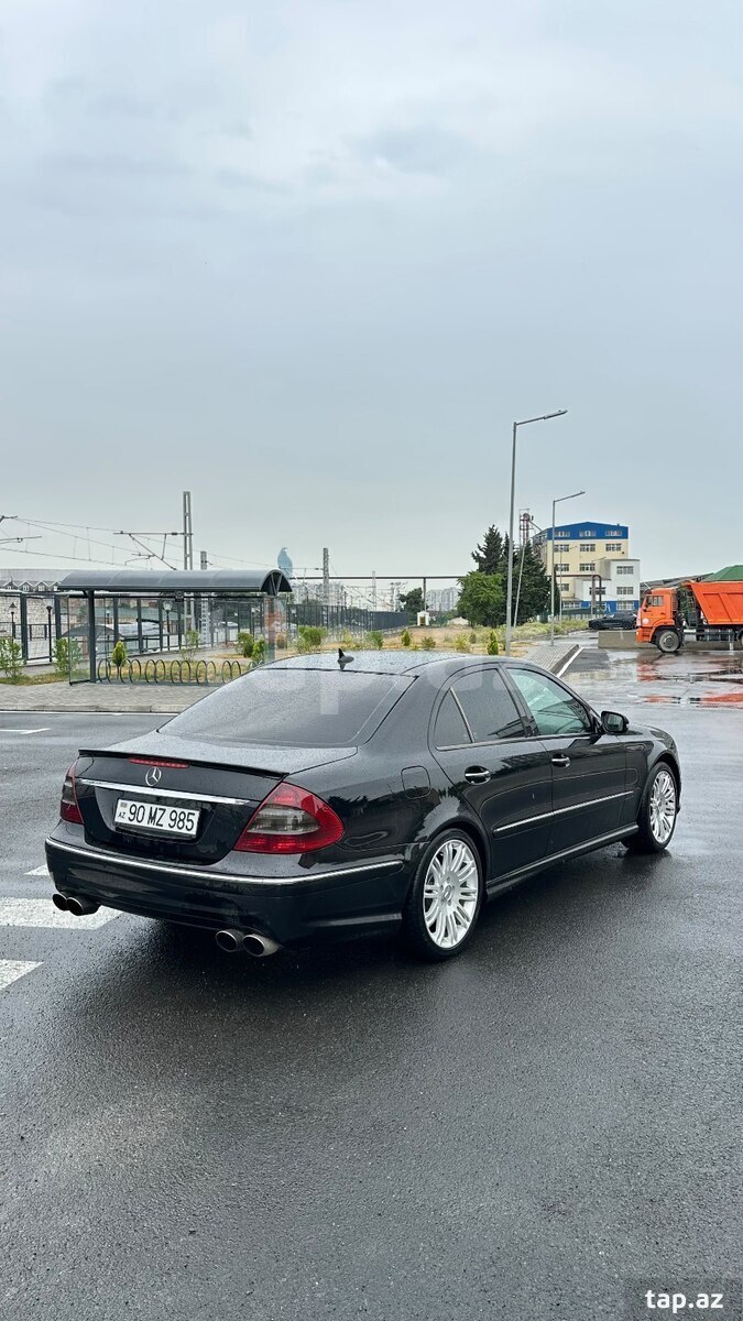 Mercedes E 280, 2007 il (4)