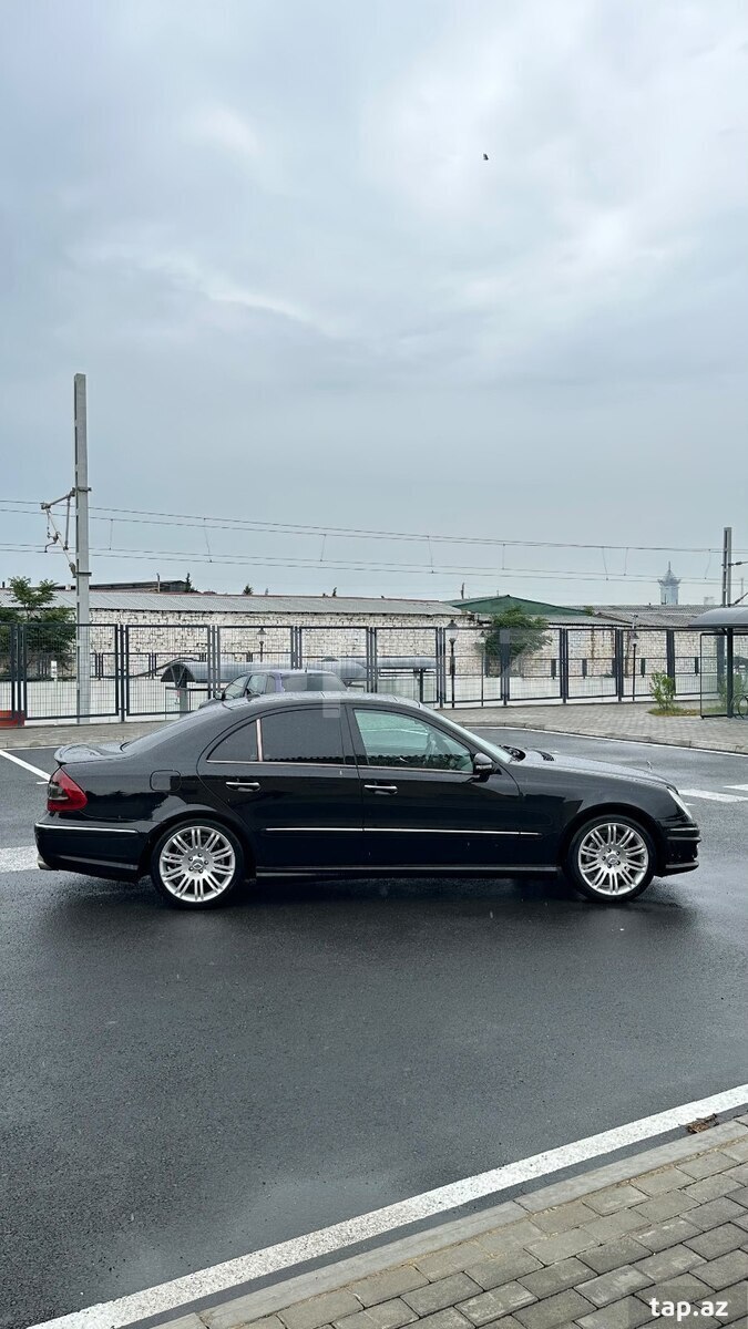 Mercedes E 280, 2007 il (7)