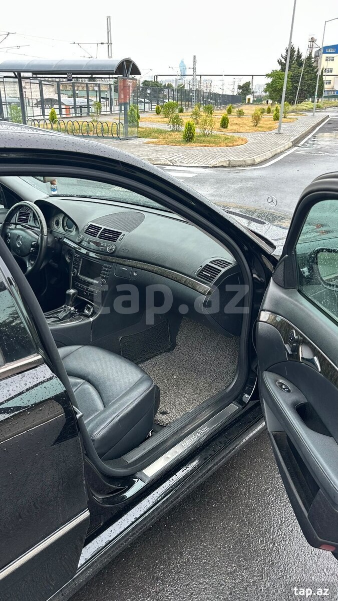 Mercedes E 280, 2007 il (9)