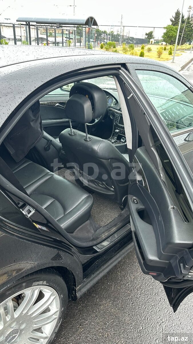 Mercedes E 280, 2007 il (11)