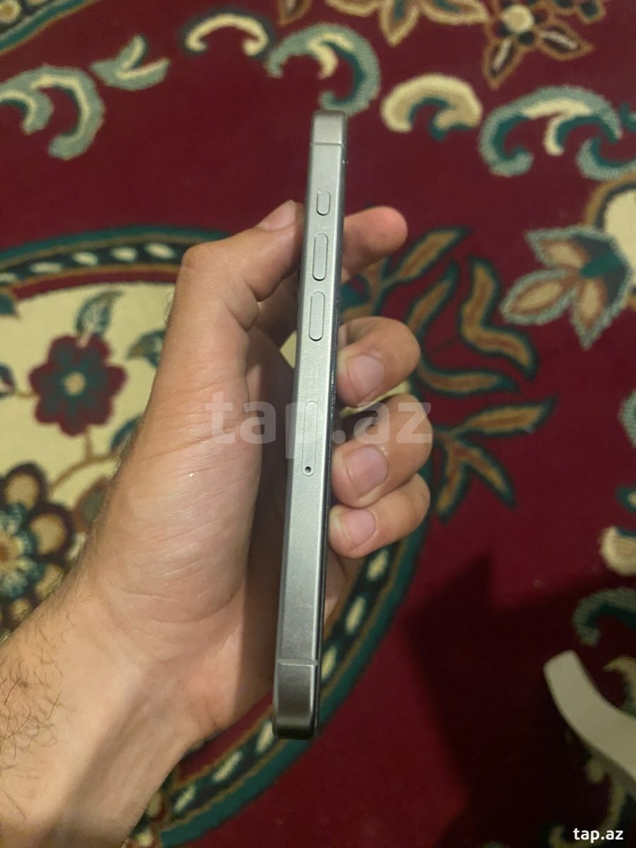 Apple iPhone 15 Pro Natural Titanium 128GB/8GB (4)