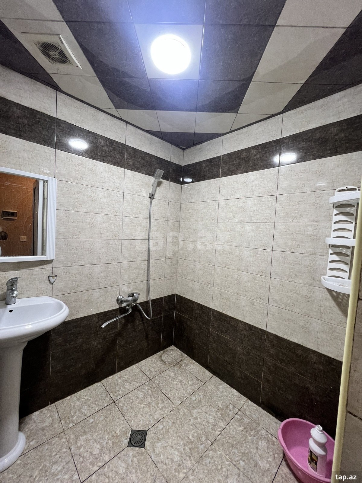 3-otaqlı mənzil kirayə verilir, H.Aslanov m., 60 m² (4)