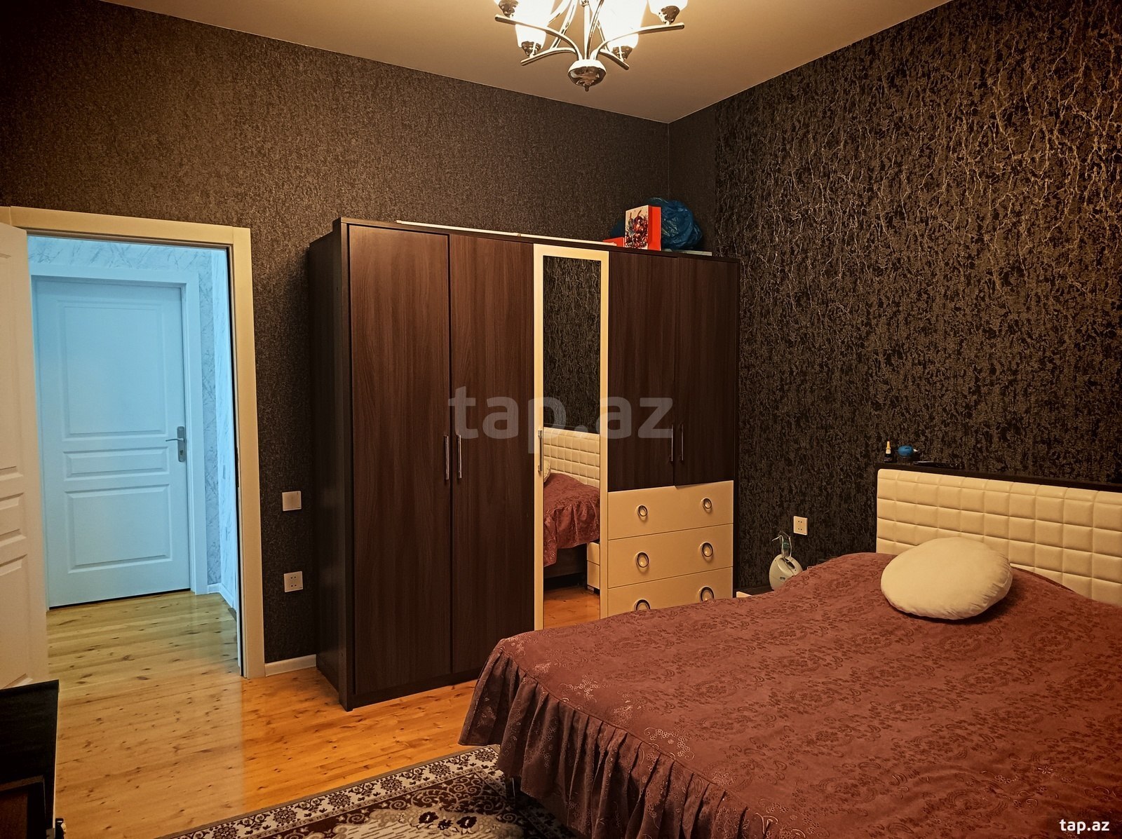 Həyət evi, Saray qəs. (9)