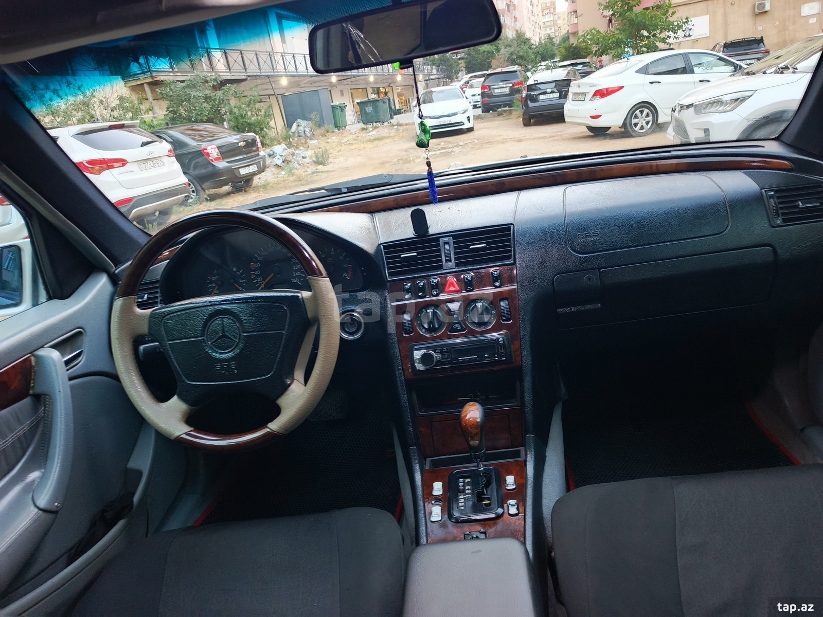 Mercedes C 240, 1997 il (11)