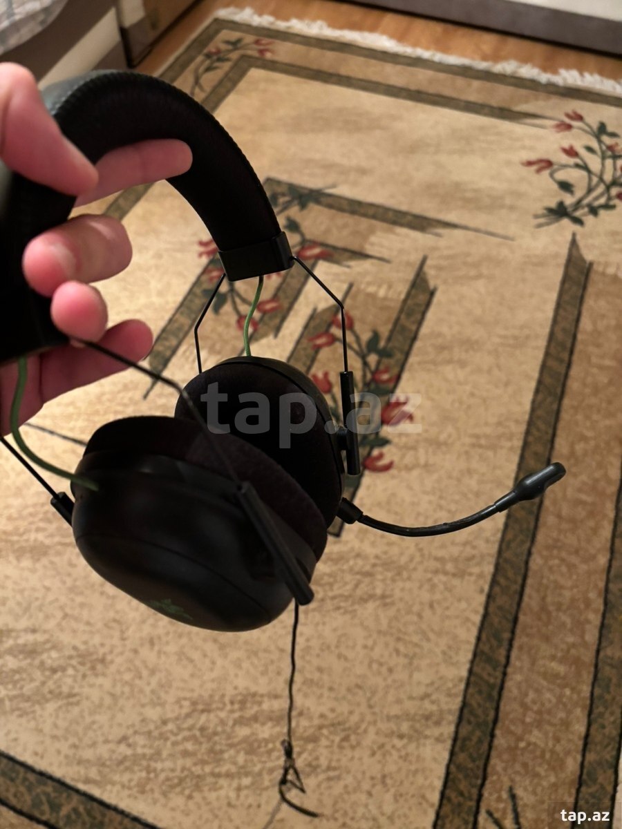 Razer black shark V2 qulaqlıq