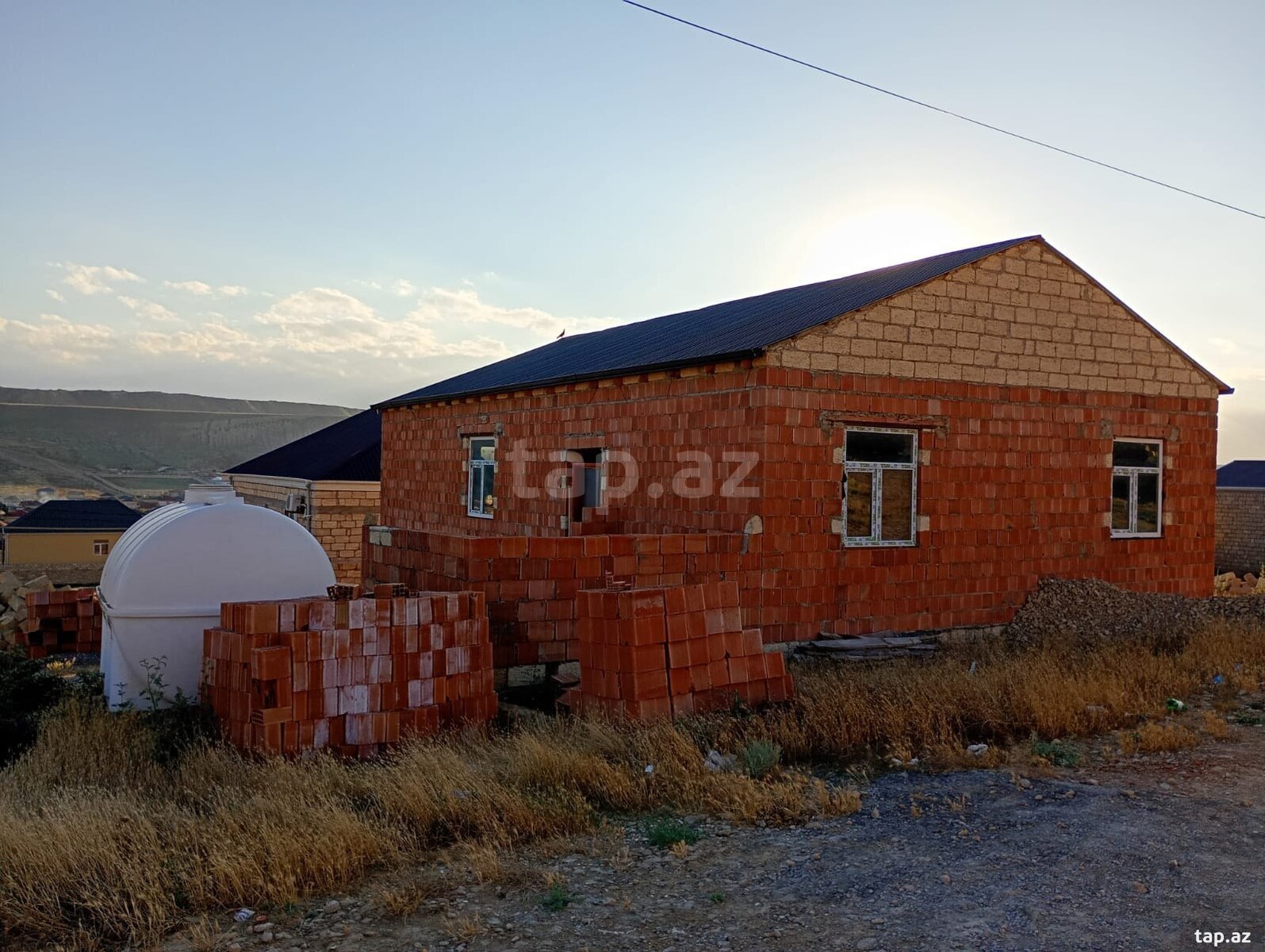 Həyət evi, Qobu Lökbatan yolu (5)