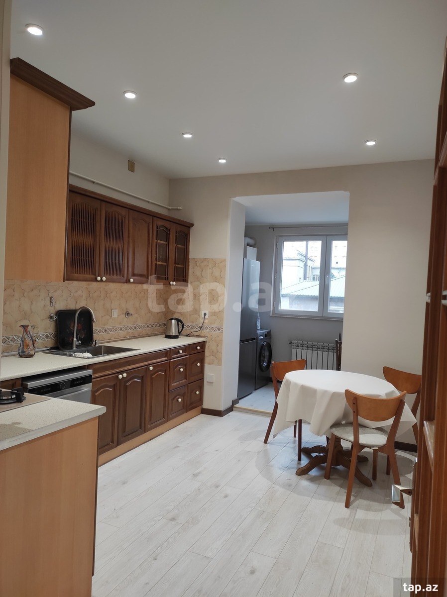 2-otaqlı mənzil kirayə verilir, 28 May m., 75 m² (7)