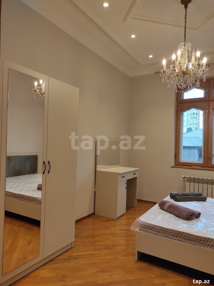 2-otaqlı mənzil kirayə verilir, 28 May m., 75 m² (3)