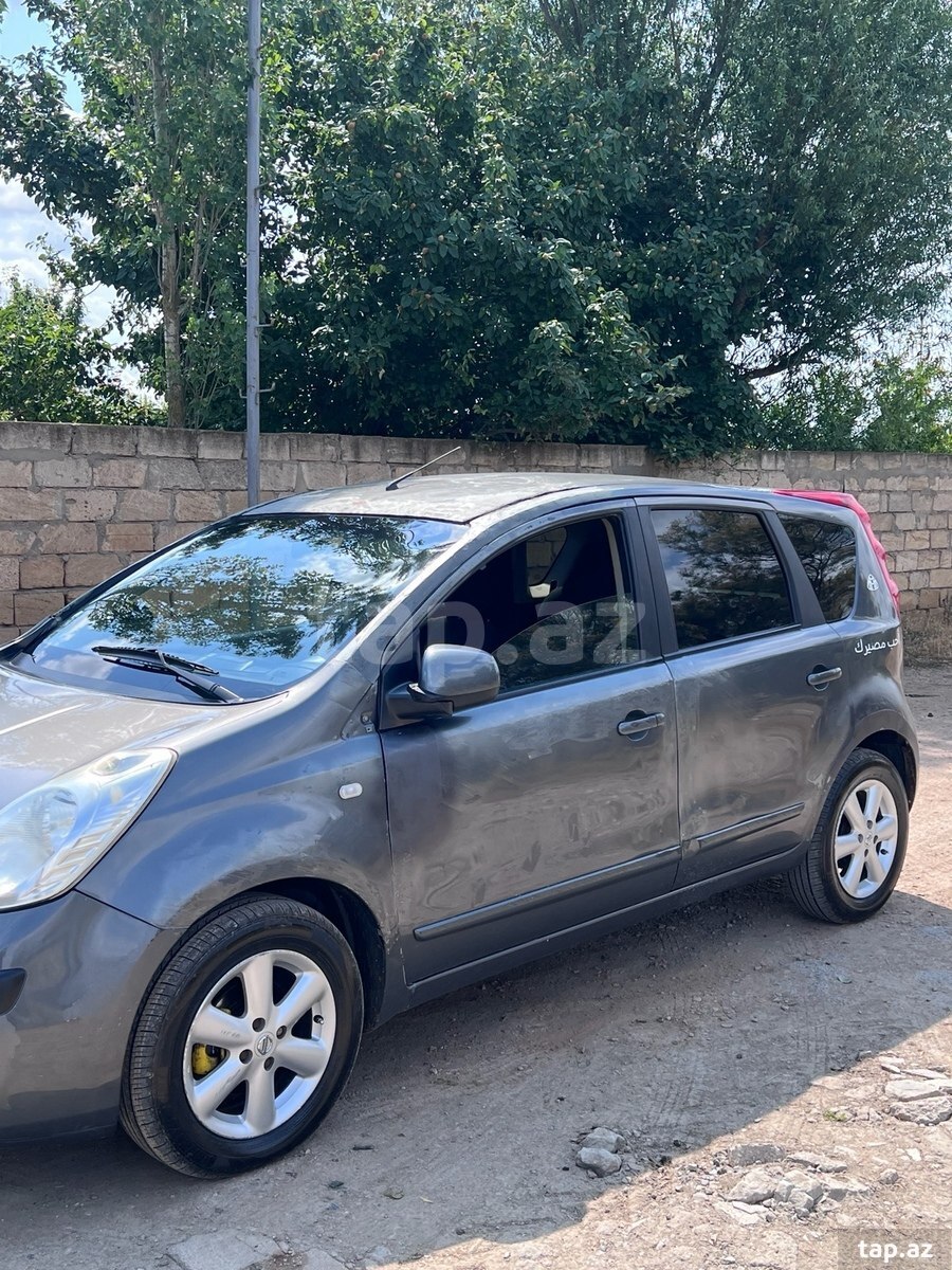 Nissan Note, 2006 il (8)