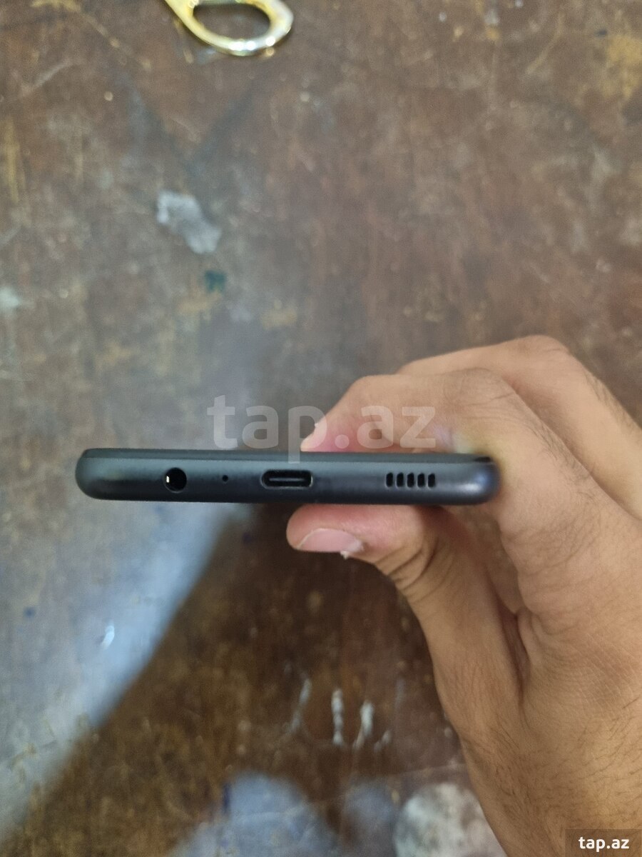 Samsung Galaxy A12 Black 32GB/3GB (3)
