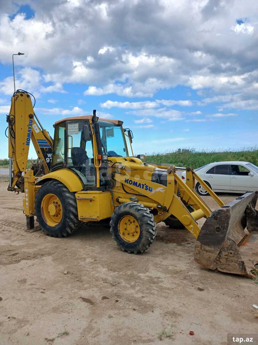 Tikinti texnikası Komatsu, 2002 il (5)