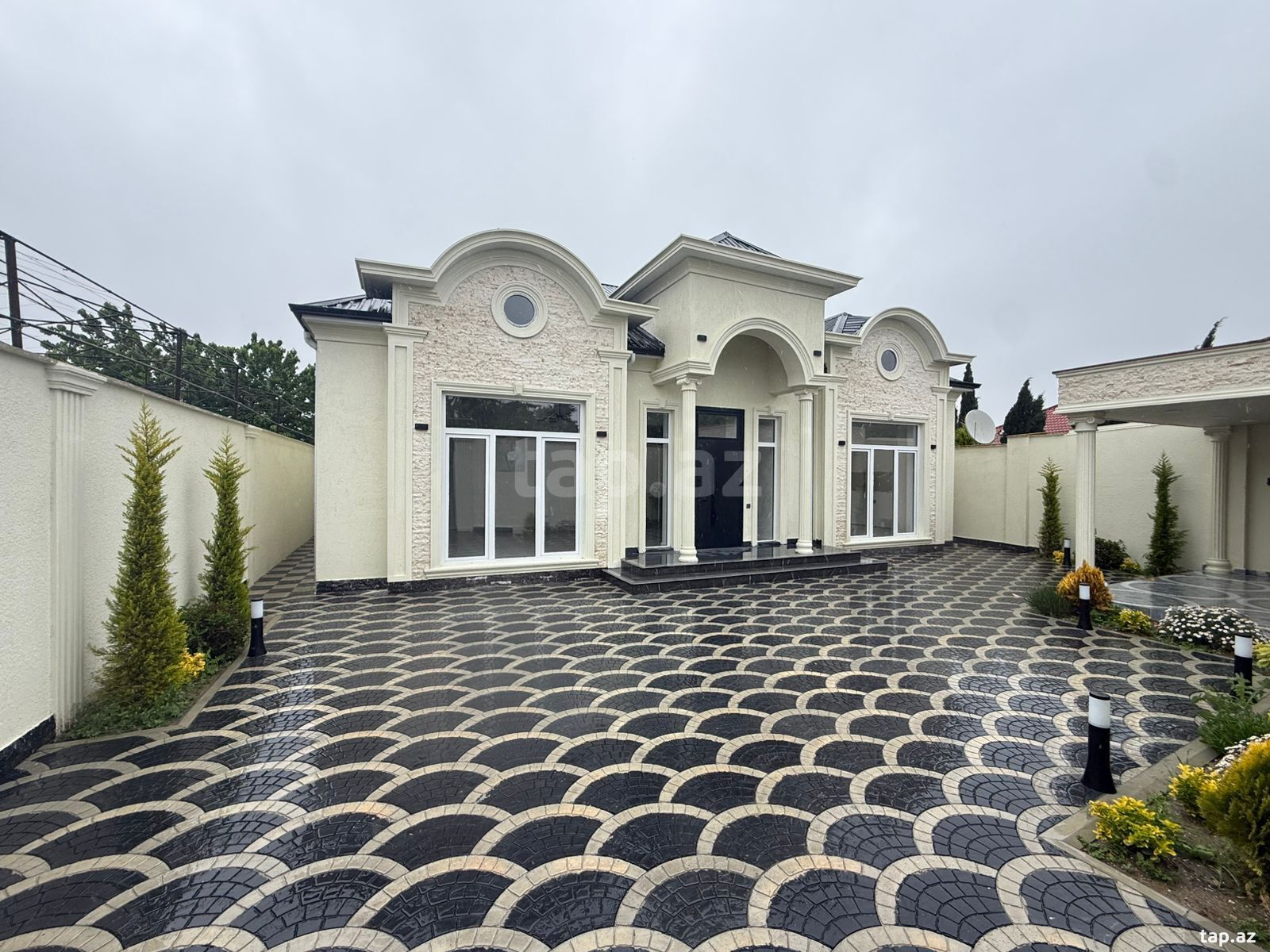 Həyət evi, Buzovna qəs. (19)