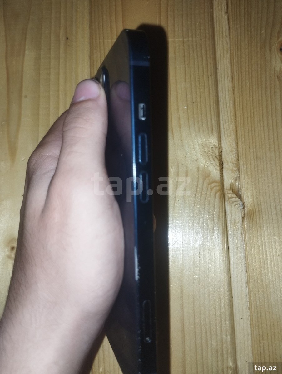 Apple iPhone 13 Midnight 128GB/4GB (4)