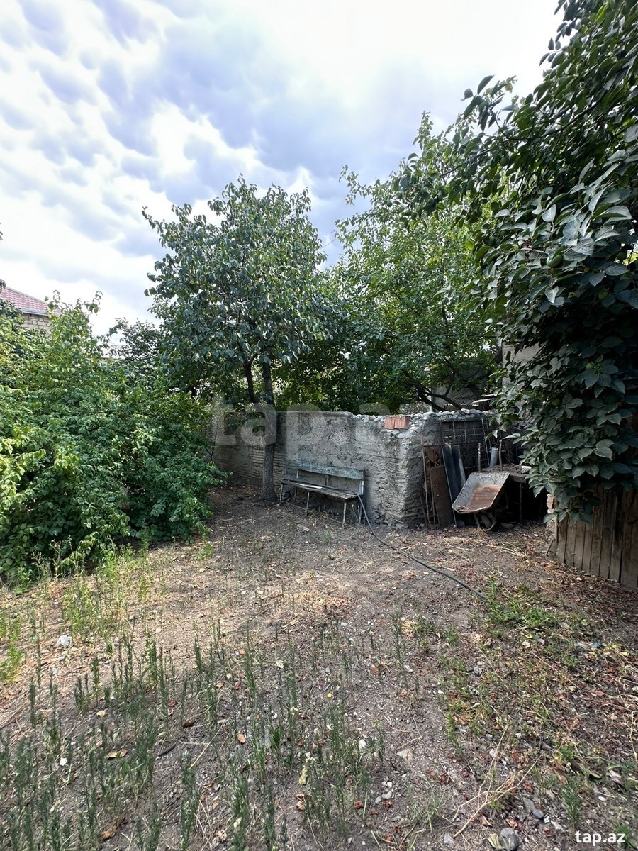 Həyət evi, Vəli Xuluflu küç. (8)