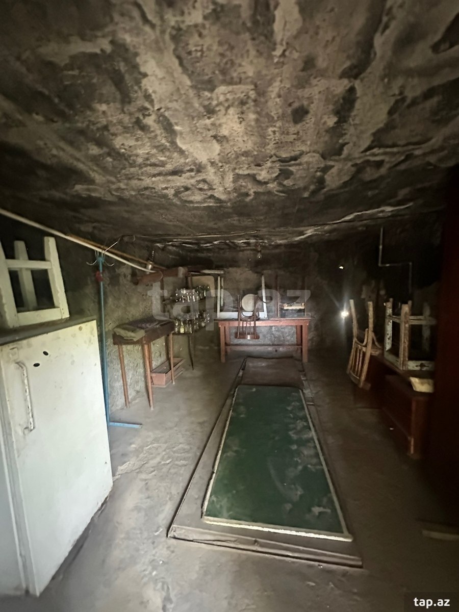 Həyət evi, Vəli Xuluflu küç. (12)