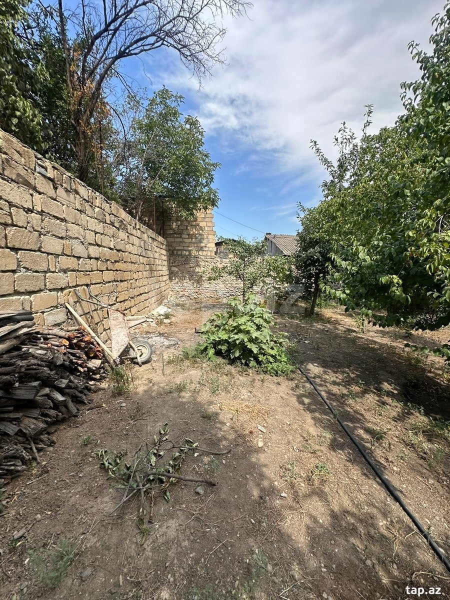 Həyət evi, Vəli Xuluflu küç. (9)