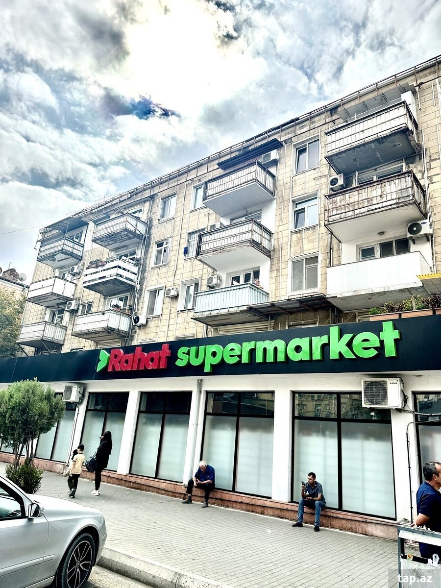 2-otaqlı mənzil kirayə verilir, Neftçilər m., 52 m²