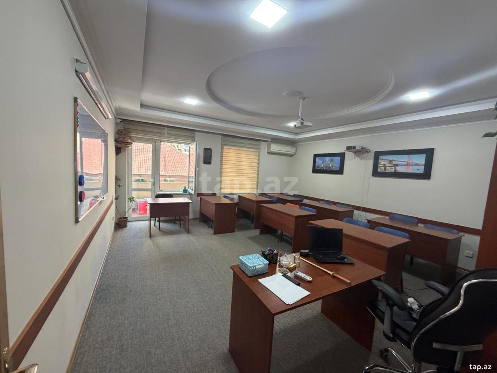 4-otaqlı yeni tikili, Zahid Xəlilov küç., 160 m² (2)