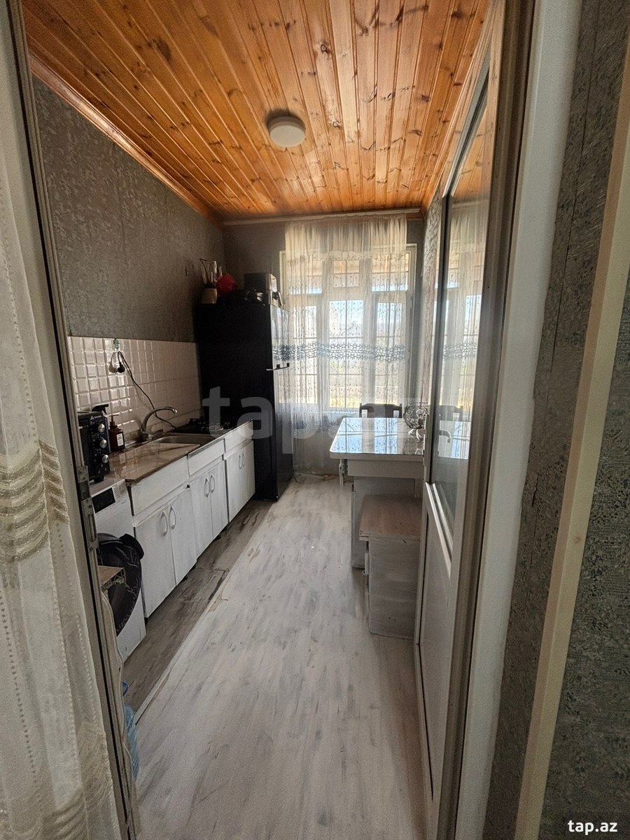 Həyət evi, Binə qəs. (7)