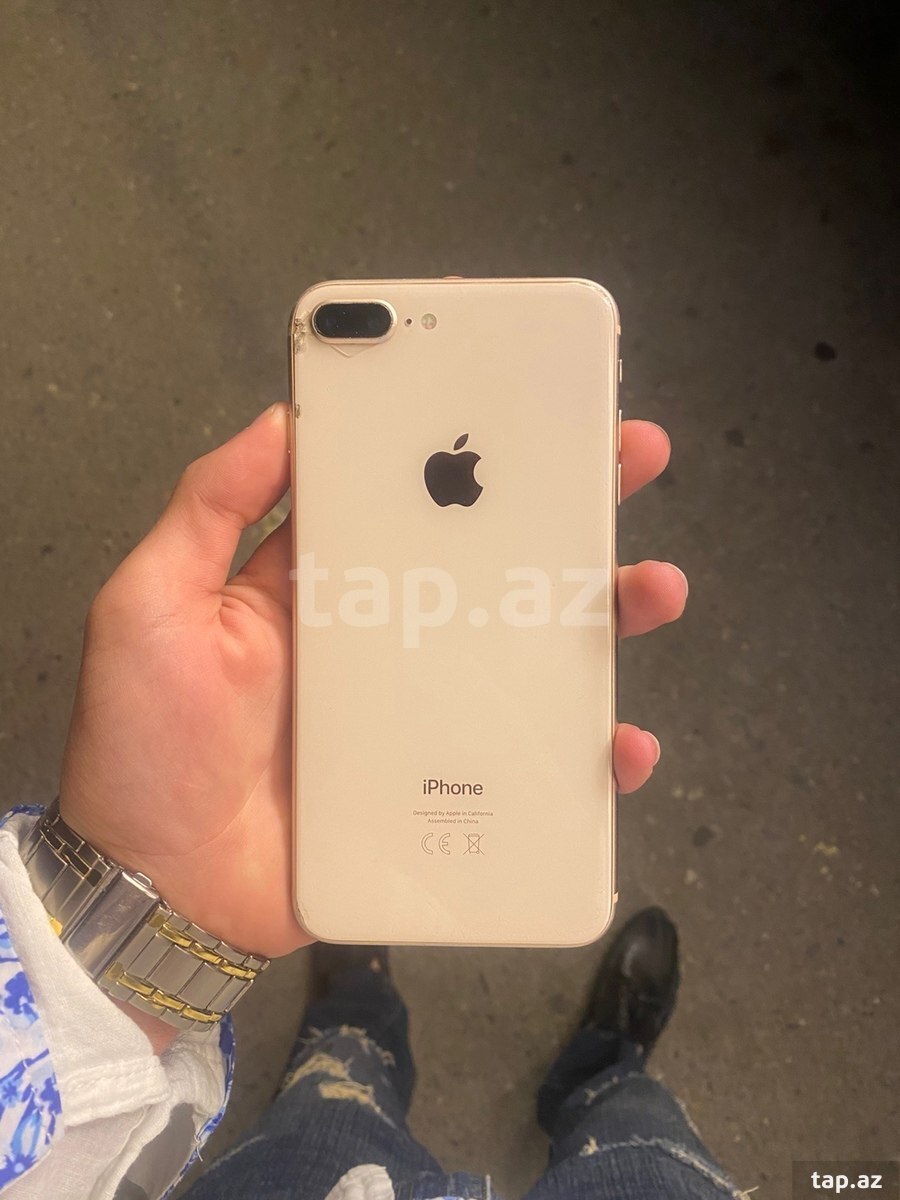 Apple iPhone 8 Plus Gold 64GB (2)