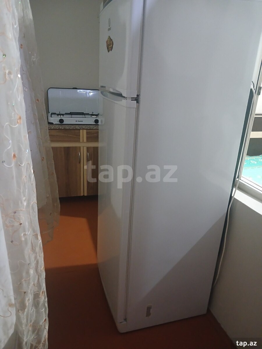 2-otaqlı mənzil kirayə verilir, Azadlıq pr., 45 m² (11)