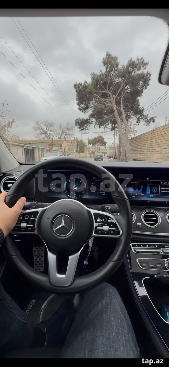 Mercedes W213 sükanı