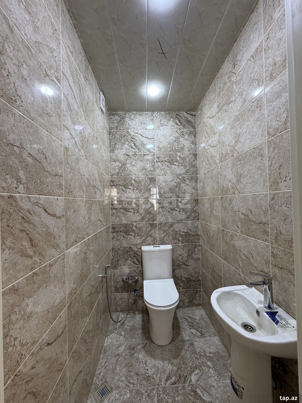3-otaqlı yeni tikili, Bayıl qəs., 125 m² (9)