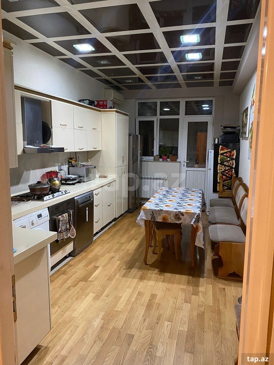 3-otaqlı yeni tikili kirayə verilir, 28 May m., 150 m² (18)